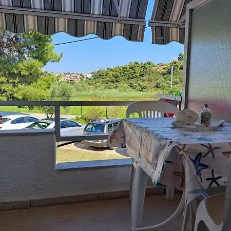 Dimitra's Family 1 Dom wakacyjny