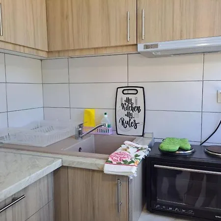 Holiday home Dimitra's Family 1 *